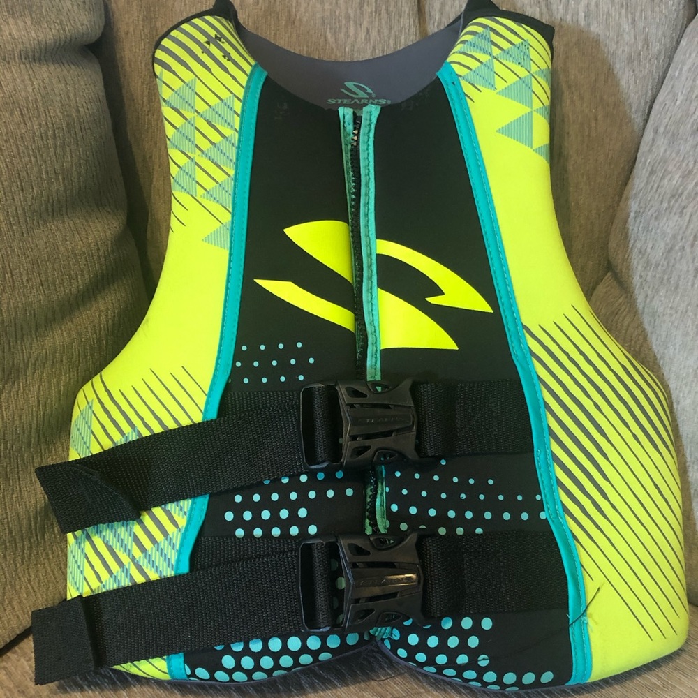 Stearns youth life jacket